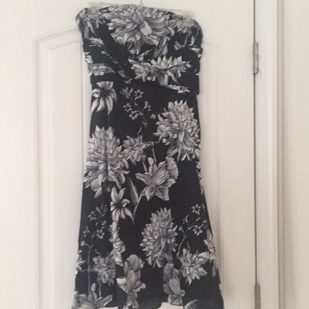 White House Black Market strapless dress